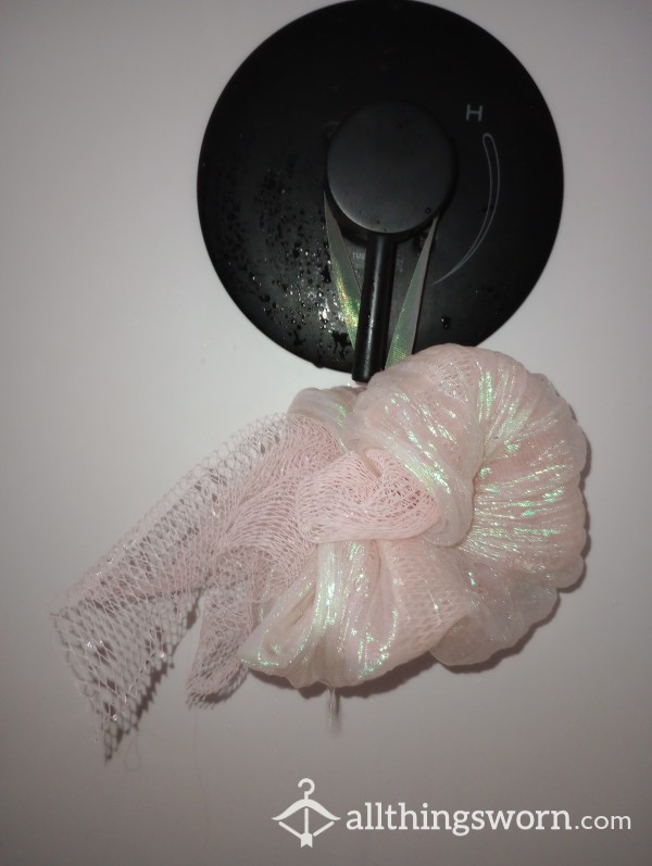 VERY Used Pink Loofah 💖🛁🧼