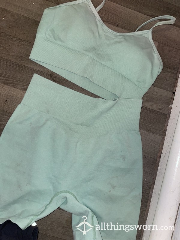 Very Very Well Worn Mint Green Gym Set