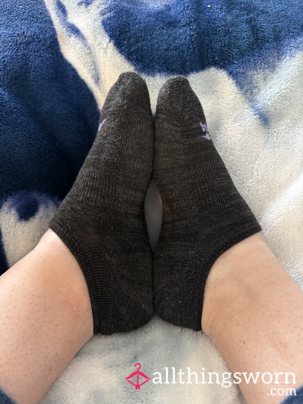 VERY WELL AND SMELLY WORN SOCKS! Extra Time Worn 5$ Per Day!