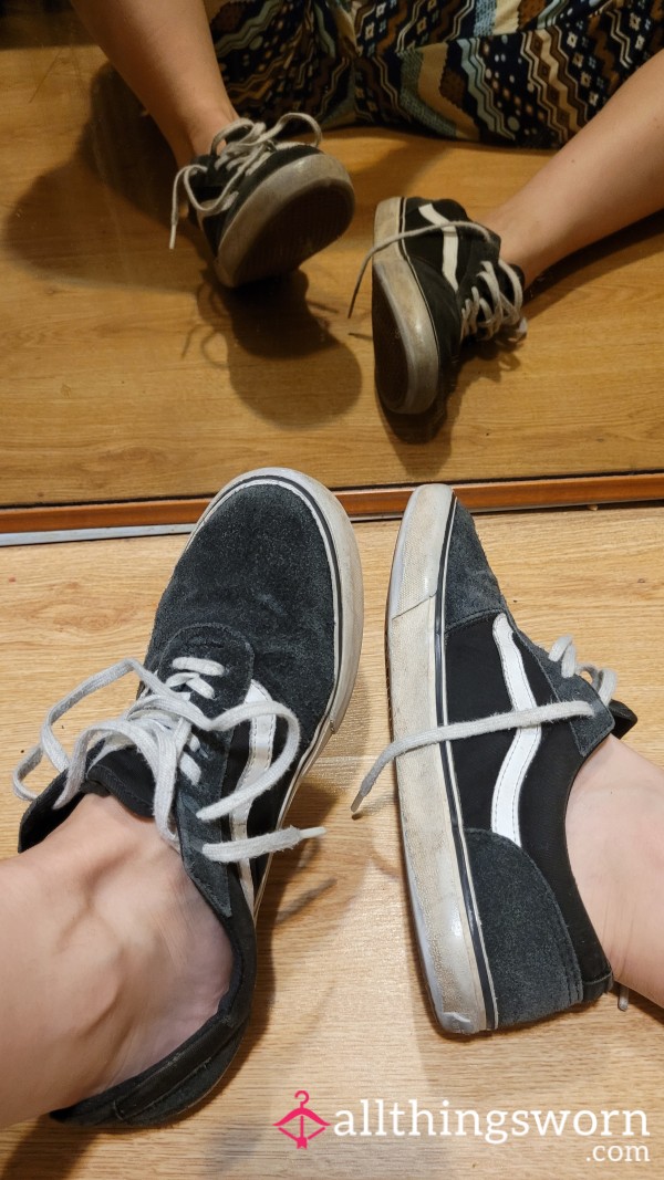 VERY Well-loved Gym Vans Sneakers