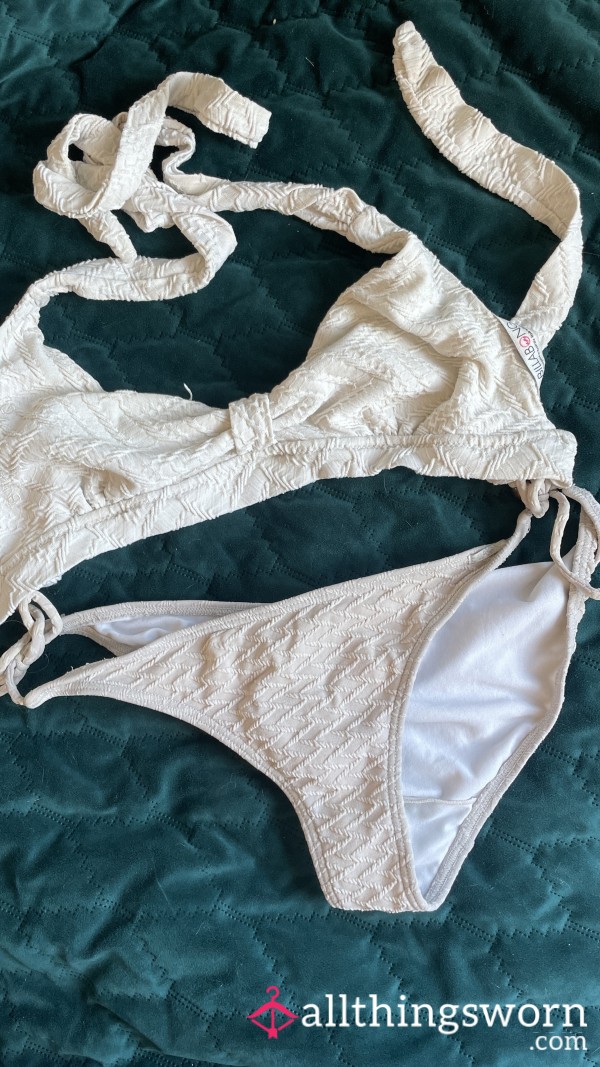 Very Well Worn Billabong Surf Girl Bikini