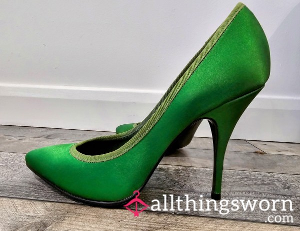 Very Well Worn Stunning Green Court Heels For You Foot Fetish Lovers - Really Smell Of Me !