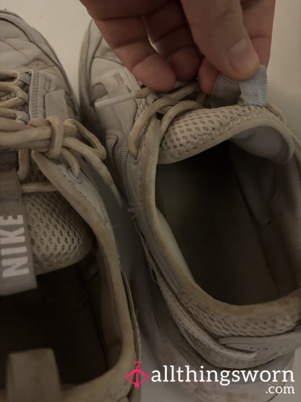 Very Worn Nike Trainers 🥵