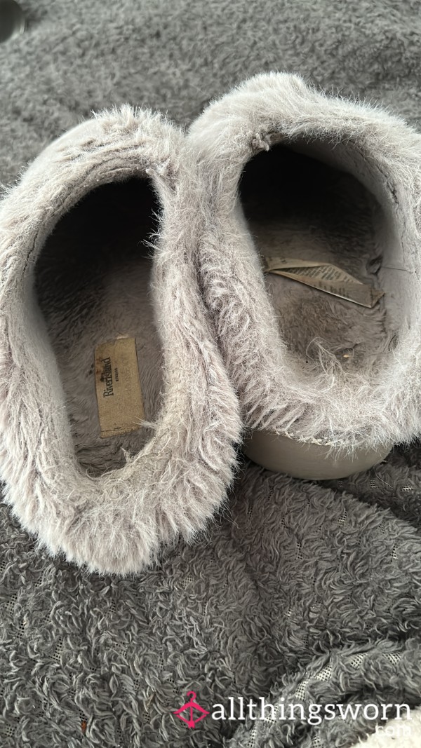 Very Worn Very Sweaty River Island Slippers