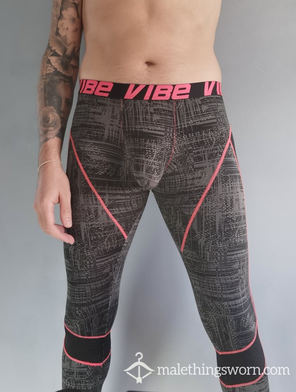 Vibe Pouch Leggings