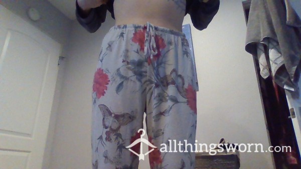 Victoria Secret, Well Worn, High Wasted Joggers/sweatpants, Pink And Gray Flor*l Print