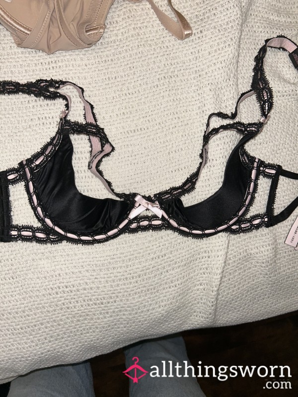 Victoria’s Secret Skimpy Bra