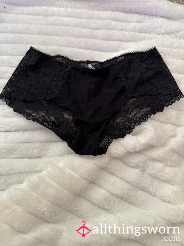 VS Black Lacey Panty