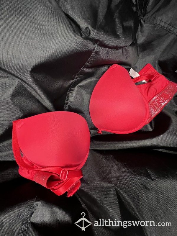 VS BOMBSHELL BRA!🍒✨🤭