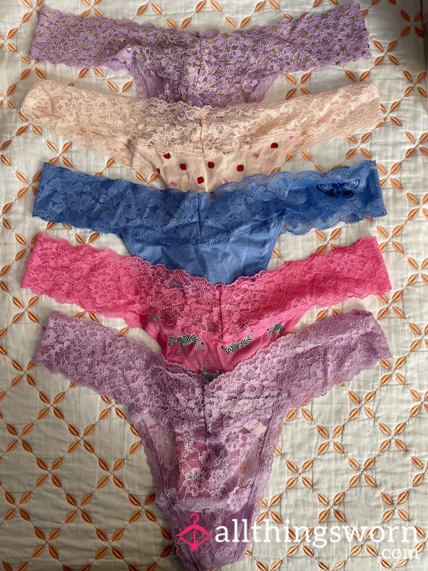 VS Lace Trim Thongs