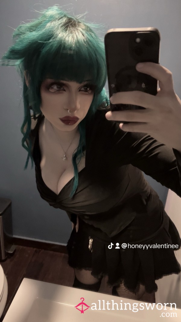 Want A Goth Girlfriend? GFE Experience!