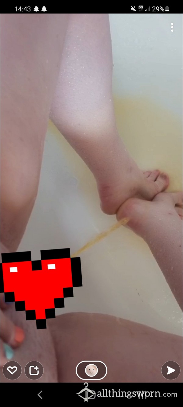 Watch Me Pi*s On My Feet In The Shower Mini Clip Start To Finish Flow £1 Ur*ne/lemonade/wee/toilet