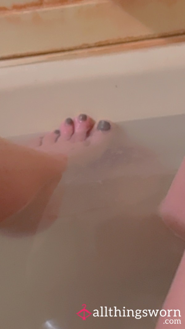 Watch Me Wash My Feet 🥵🤤