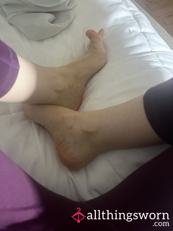 Weekly Foot Photos