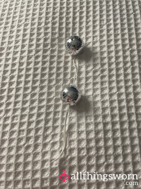 Weighted Pu**y Balls With 2 Min Custom Of Use