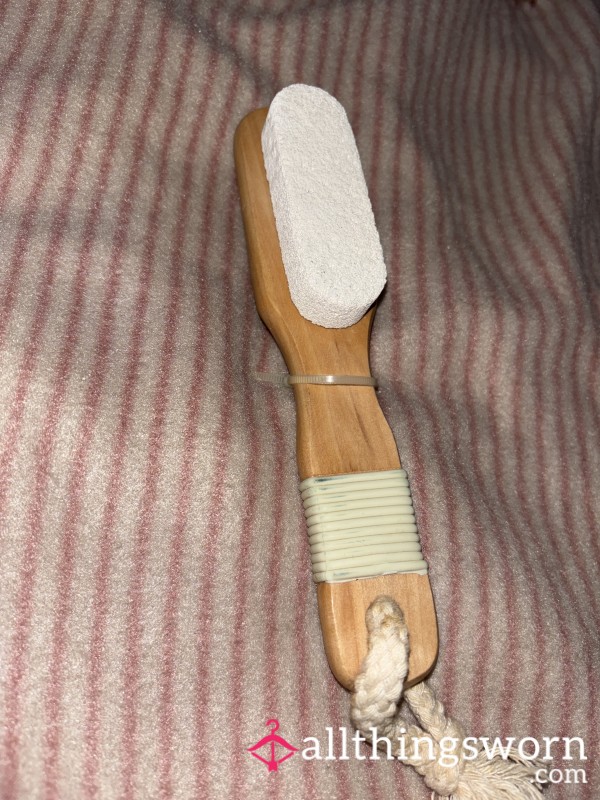 Well Used Nail Brush & Pumice Stone