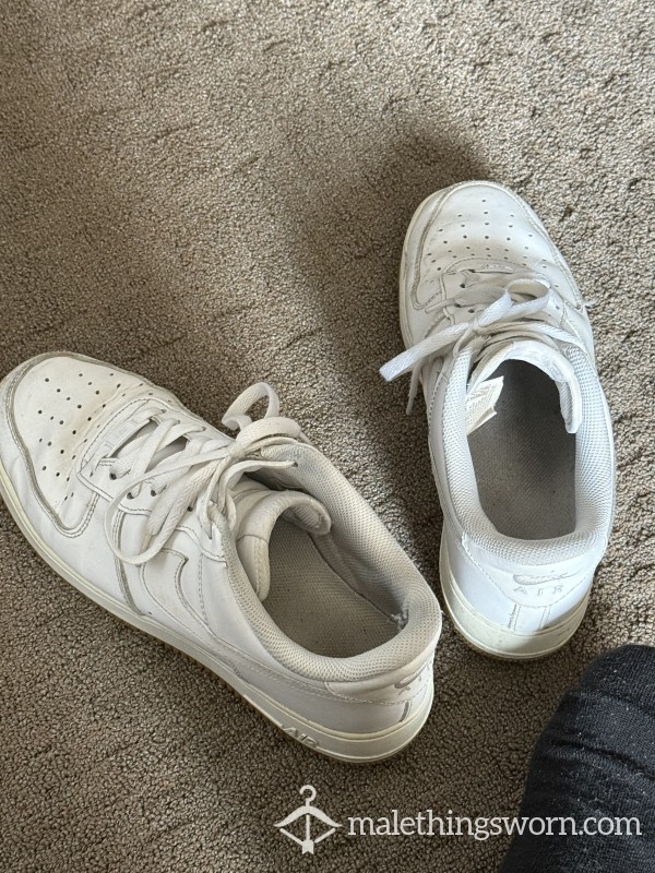 Well Used Nike AF1s