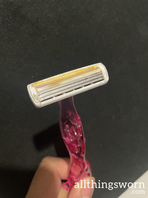 Well Used Razor