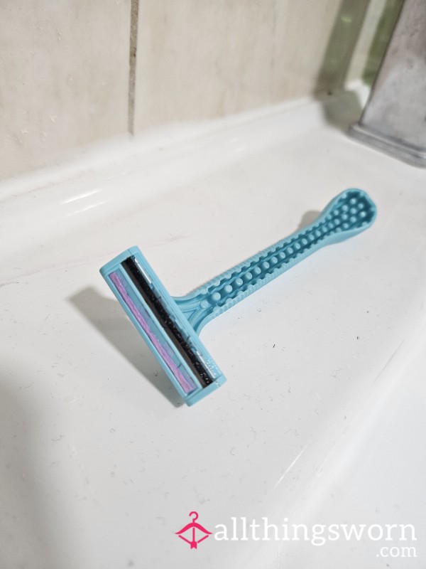 Well-Used Razor – A Personal Touch Just For You