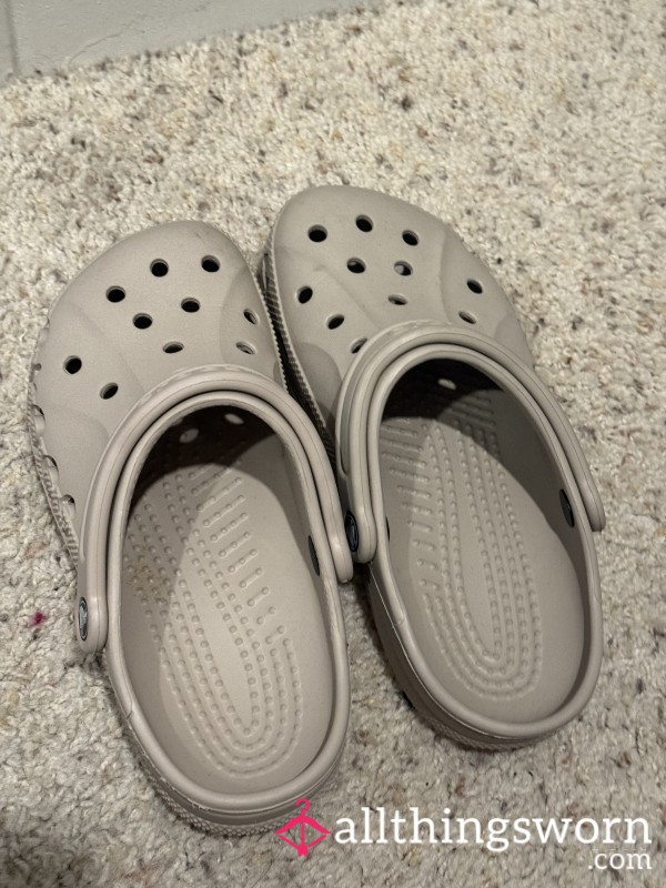 Well Worn Crocs - W8