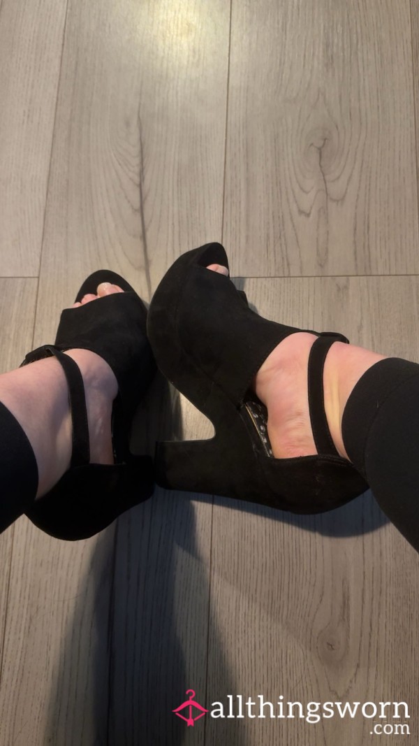 Well-worn Black Chunky Open Toe Heels, Just For You 😈