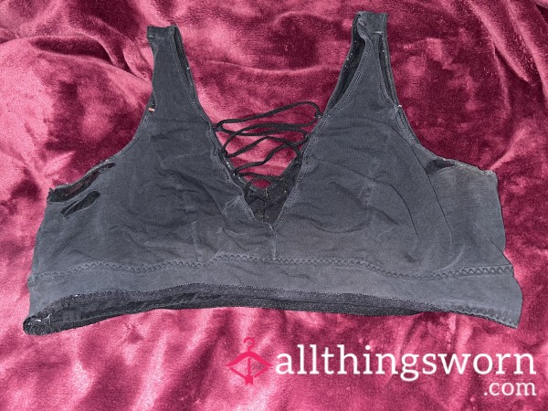 ~WELL WORN BLACK STRAPPY LOW CUT BRALETTE~