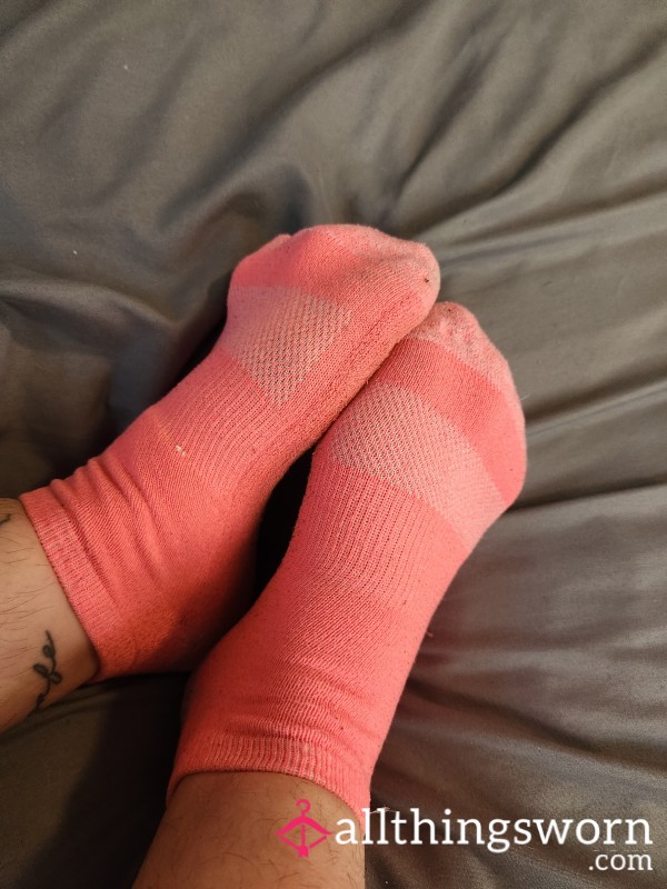 Well Worn Bright Pink Avia Socks With 48 Hour Wear