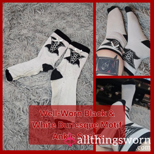 Well Worn Burlesque Motif Ankle Socks - INTRODUCTORY PRICE