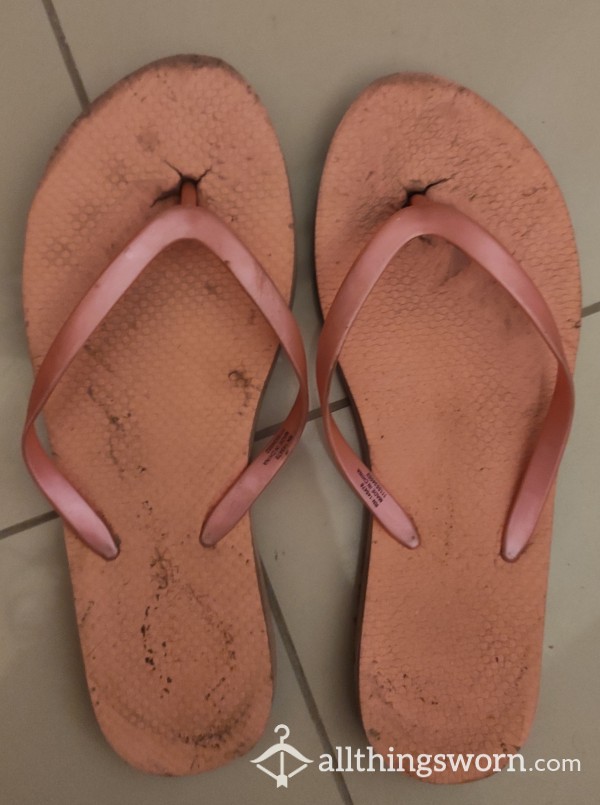 Well Worn Flipflops. Size 36