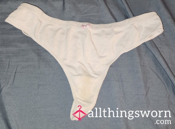 Well Worn Gray Thong With Bow