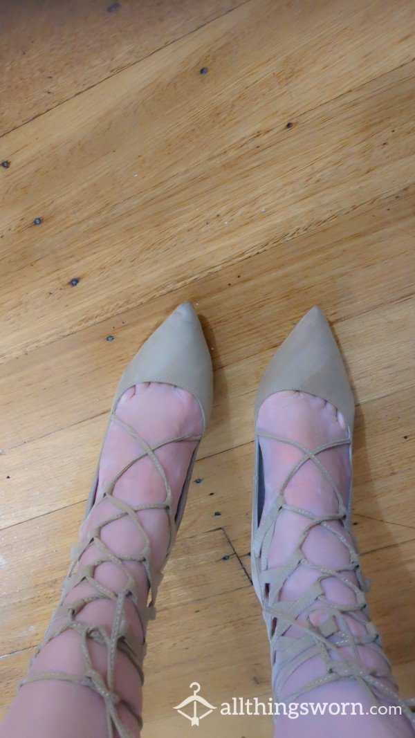 Well-Worn Heels Smell Like Feet