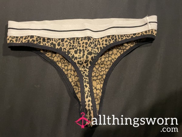 WELL WORN Leopard Print THONGS