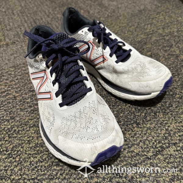 Well Worn NB Sneakers