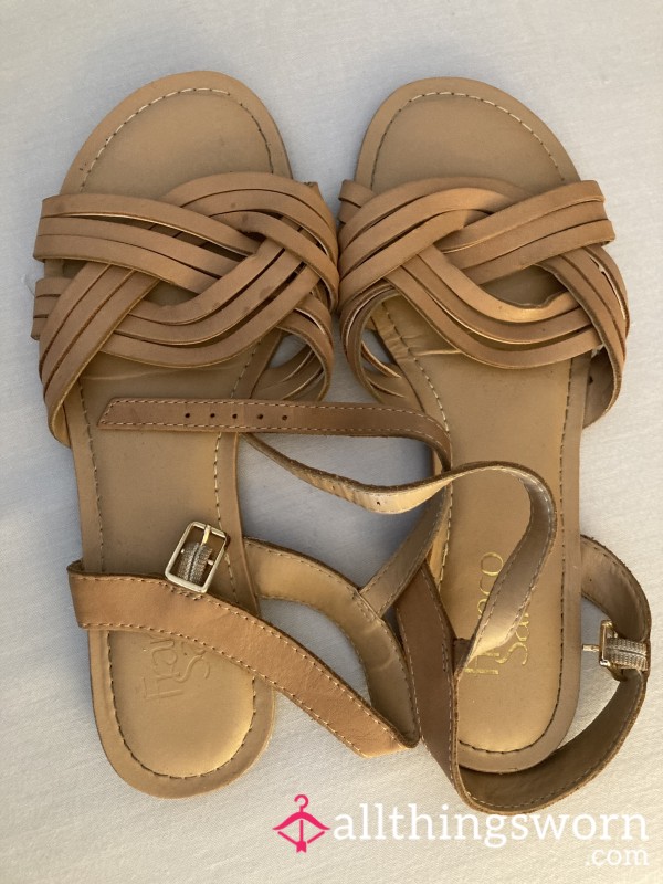 Well-Worn Nude Summer Sandals