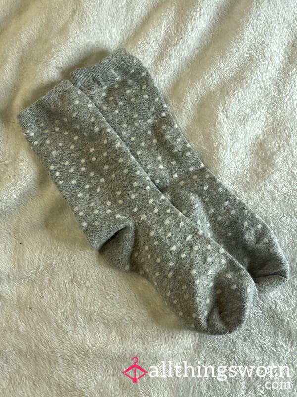 Well Worn Old Cute Polka Dot Gray And White Calf Socks