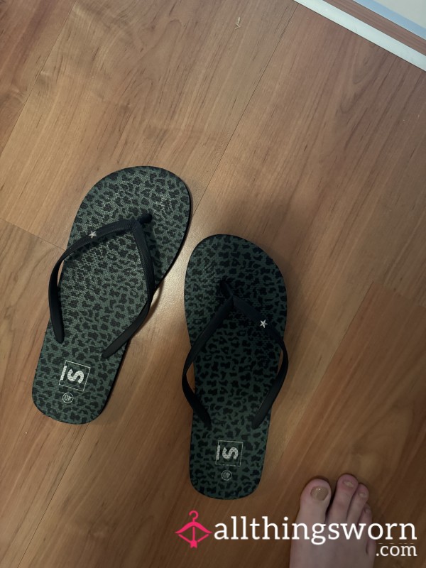 Well Worn Panterprint Slippers 🐆