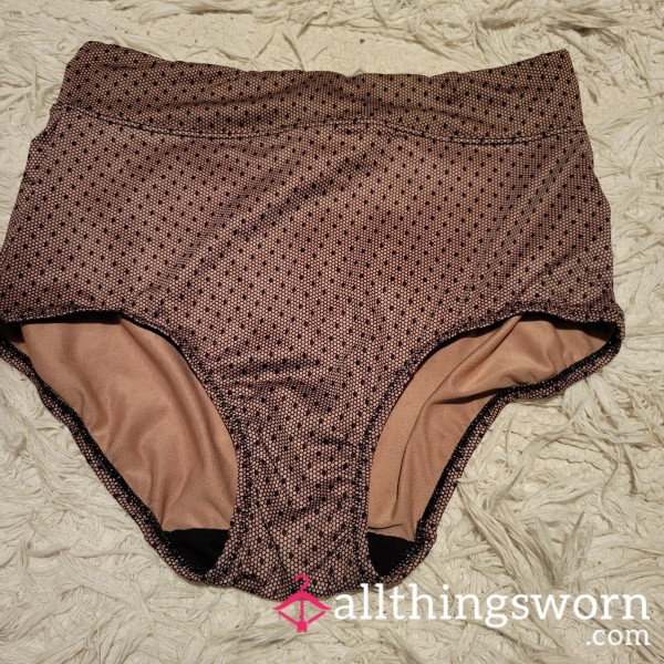 Well Worn Panties. High Waist, Cheeky Cut. Skin Tone With Lace Accent Pattern. This Pair Is One Of My Personal Favorites To Wear.