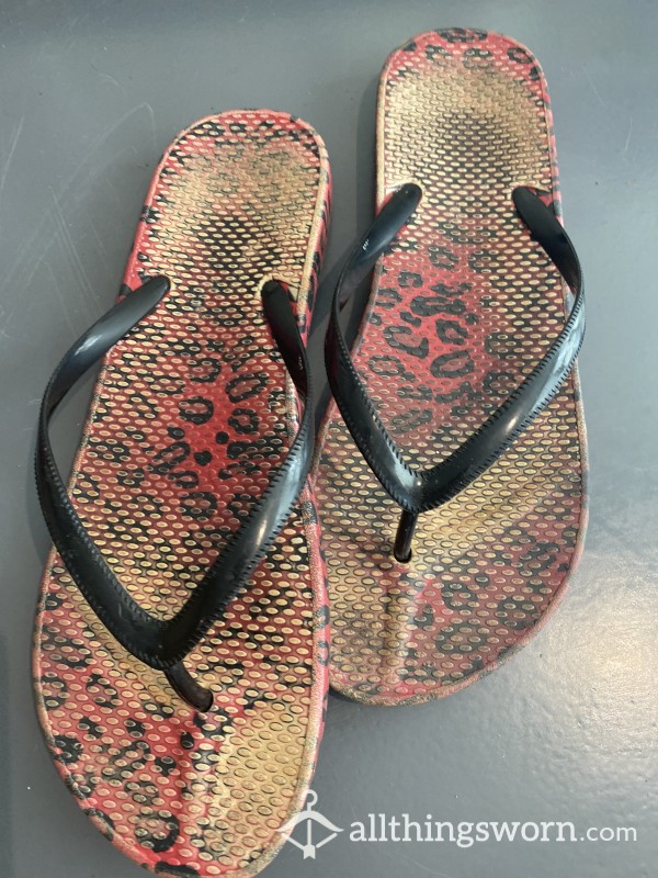 Well Worn Pink Leopard Print Flip Flops