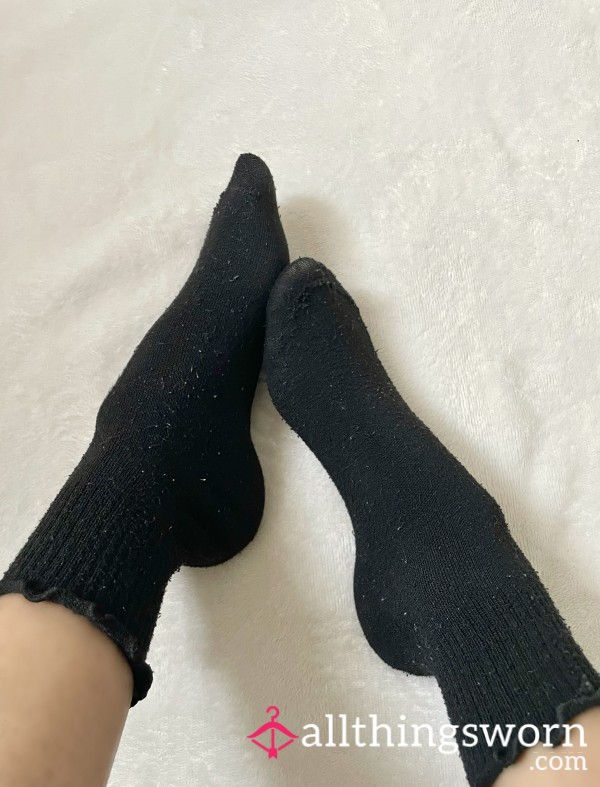 Well Worn Black Frill Long Socks