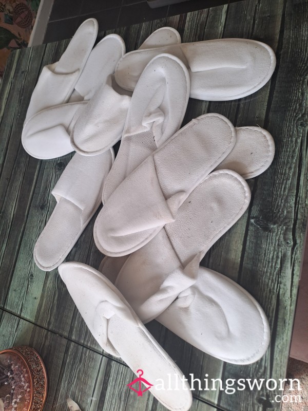 WELL WORN SPA SLIPPERS - COME WITH A VIDEO AND 3 PICS  AND EXTRA 3 DAYS WEAR AT HOME