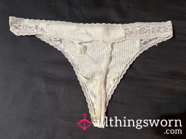 🦋 Well Worn & Torn Off White Cotton & Lace Aerie Thong Panties / Underwear 🦋