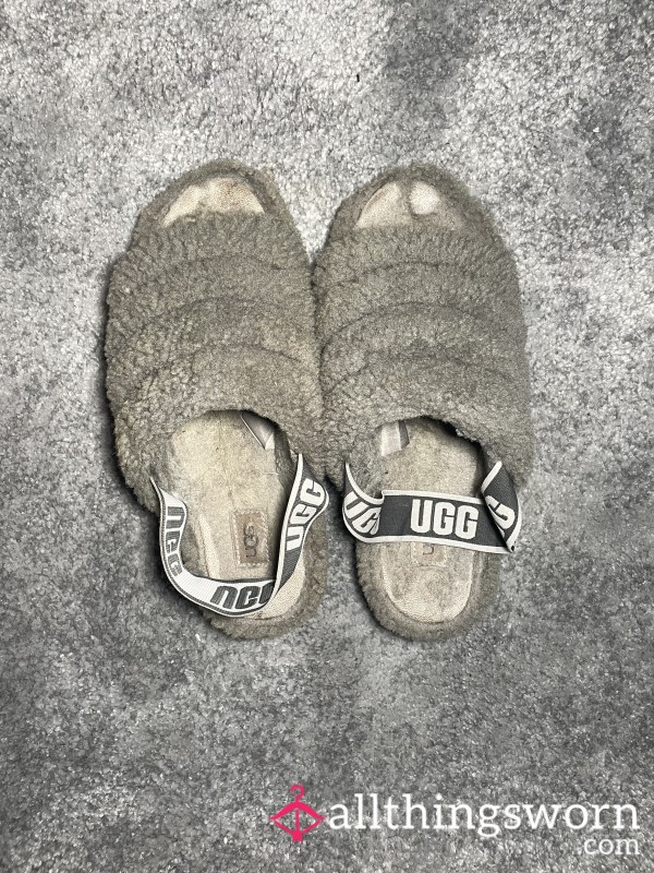 ✨Well-Worn UGG Slides – 3+ Years Of Love & Wear✨