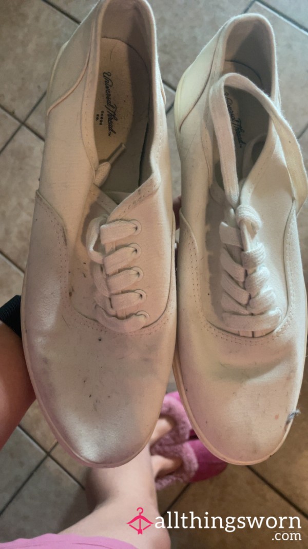 Well Worn White Low Ankle Shoes