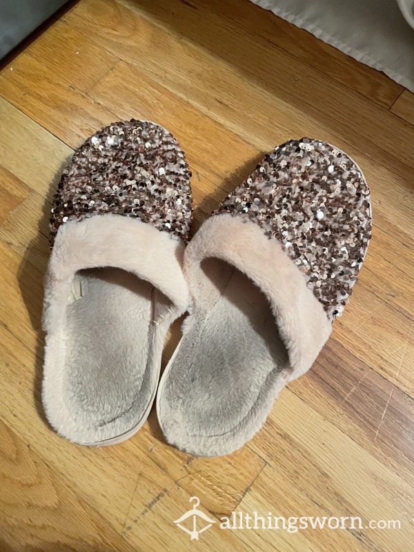 Well Worn Wide Feet Size 12 Glitter Slippers