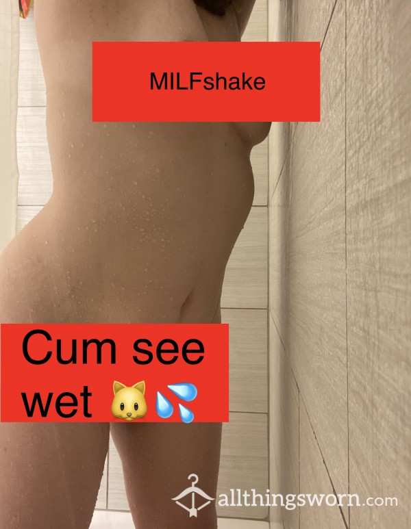 Wet Pu**y & Pierced Tits Pic | Shower Nude