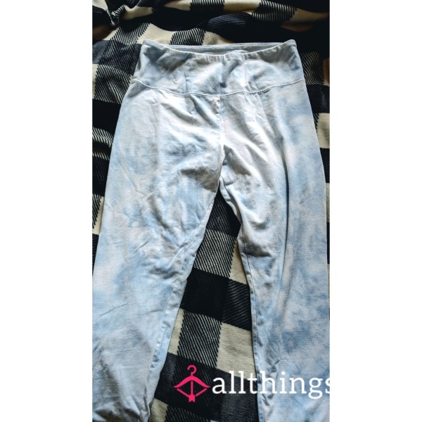 🤍🩵White And Blue Tye Die Leggings 🤍🩵