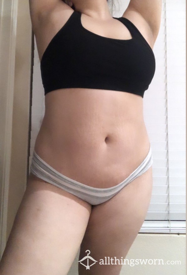 🧘🏻‍♀️ White And Gray Panties - Yoga 🧘🏻‍♀️