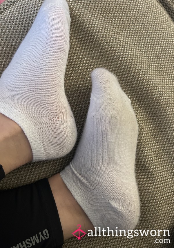 White Ankle Socks X