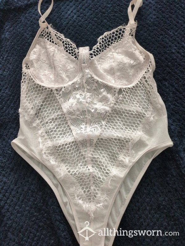 White Body Lace 24h Wear