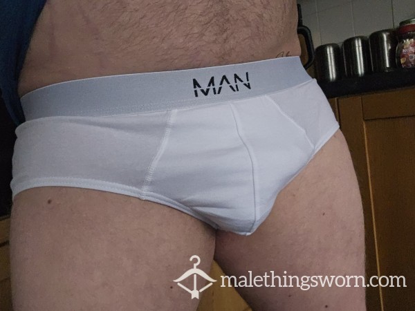 MAN WHITE BRIEFS